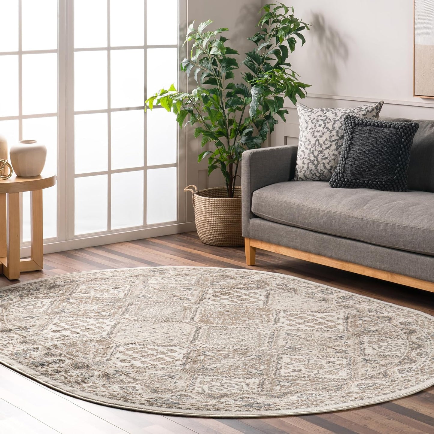 nuLOOM 9x12 Becca Traditional Tiled Area Rug, Beige, Faded Transitional Design, Stain Resistant, For Bedroom, Dining Room, Living Room, Hallway, Office, Kitchen, Entryway